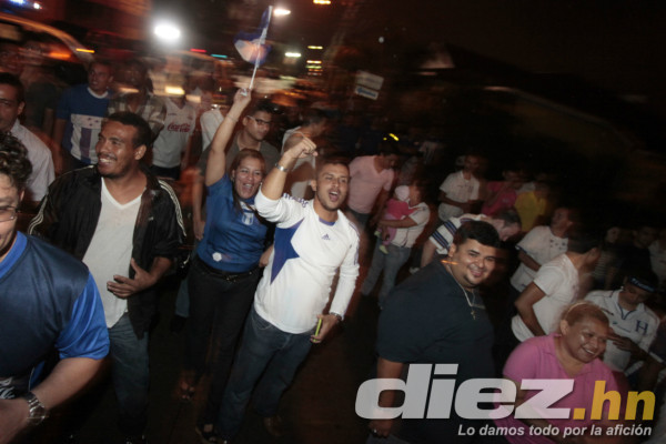 Espectacular recibimiento a la Selección de Honduras