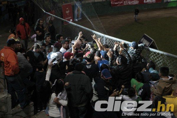 Tegucigalpa vibró con el show en Xpilots