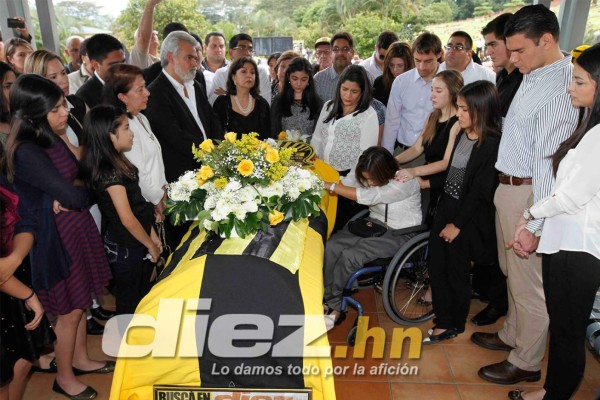 La emotiva despedida a Mario Verdial.