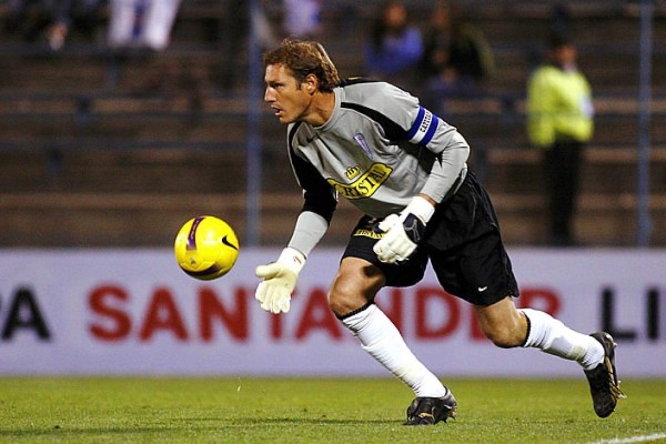 Los 10 futbolistas que le ganaron la batalla al cáncer