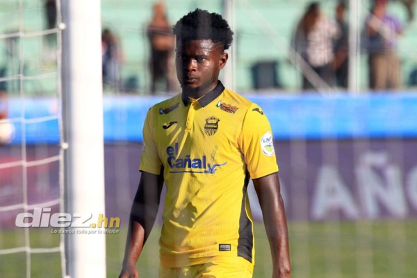 NO SE VIO POR TV: La selfie, la familia, la baleada y el abrazo de 'Chapeta' a Moreira