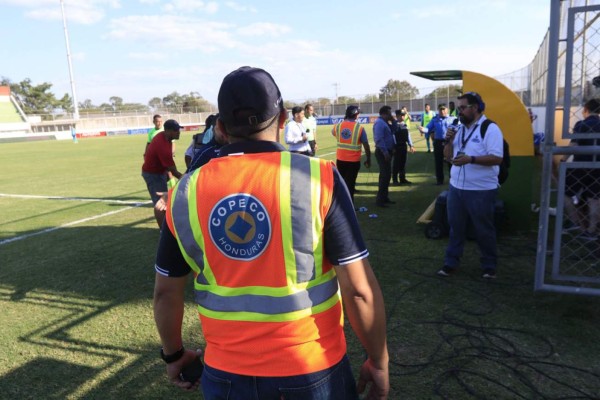 La cantidad de aficionados que ingresará a cada estadio de Liga si Sinager aprueba jugar con un 30%