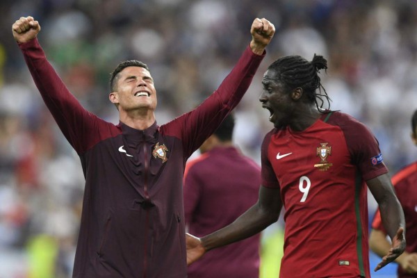 Así celebró Cristiano Ronaldo su primer título con la selección de Portugal al ganar la Eurocopa