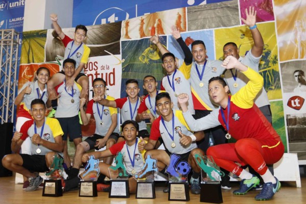 Las imágenes que dejó el cierre de los Juegos de la Juventud 2018