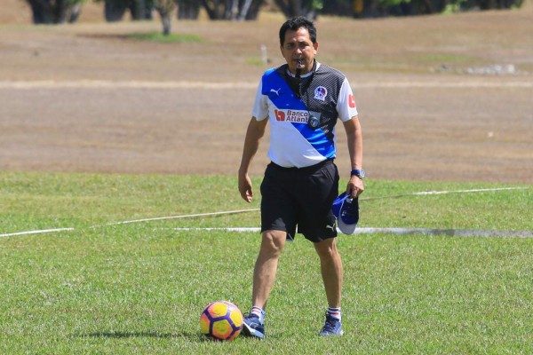 ¡Con variantes en ataque! Así sería el demoledor once de Olimpia ante Motagua.