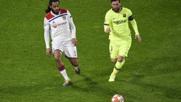 Barcelona se ha encontrado con Lyon muy ordenado en su casa en estos octavos de final de la Champions.