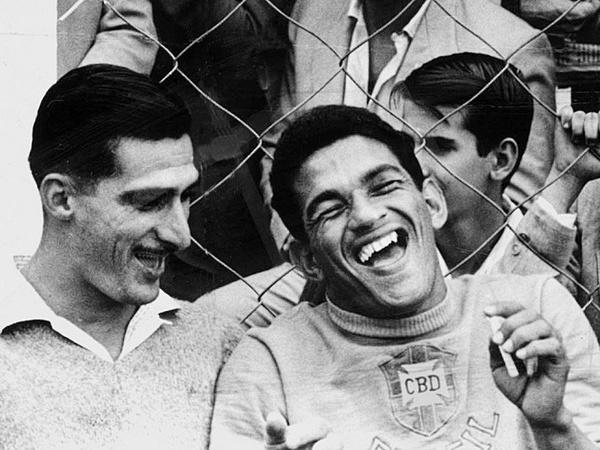 Uno reunió a 80 mujeres durante 48 horas: Adriano y otros futbolistas brasileños que son conocidos por ser fiesteros