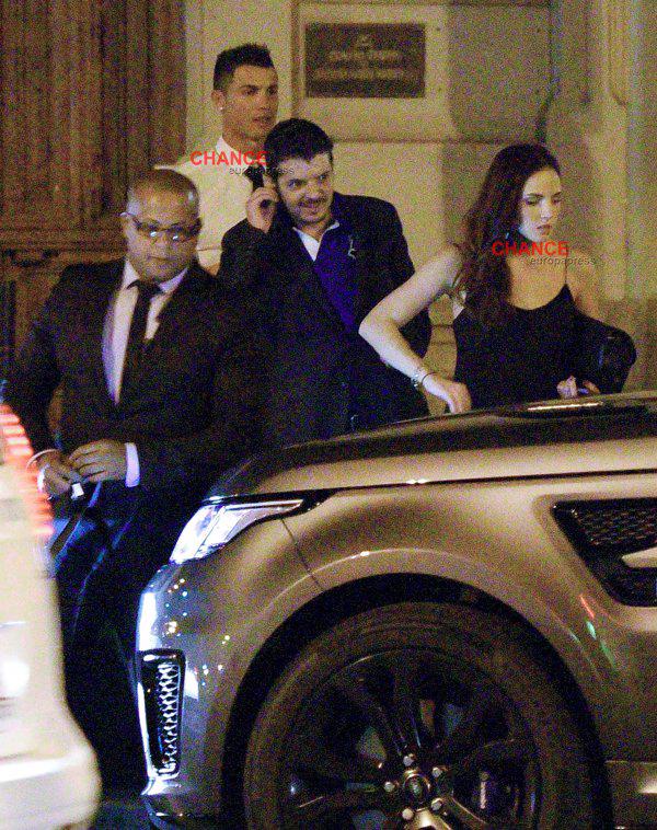 Preciosa reportera cuenta cómo Cristiano Ronaldo la invitó a su casa y lo rechazó: ‘‘Yo sabía lo que podía pasar’’