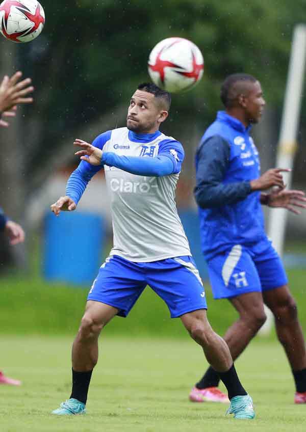 ¡Mediocampo de lujo! El 11 que se perfila en la Selección de Honduras para el amistoso ante Colombia en Florida