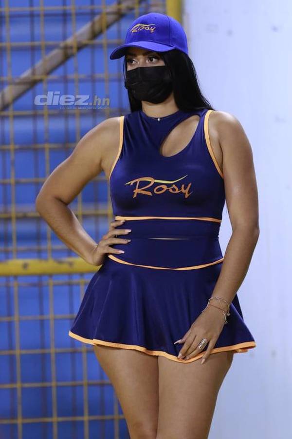 ¡Flecharon en el Olímpico! Las preciosas chicas que enamoraron en el clásico Marathón-Real España