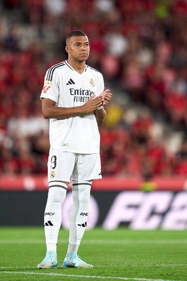 Las imágenes de Mbappé en su debut en la Liga de España, caras largas en Real Madrid tras empate y polémica con Vinicius