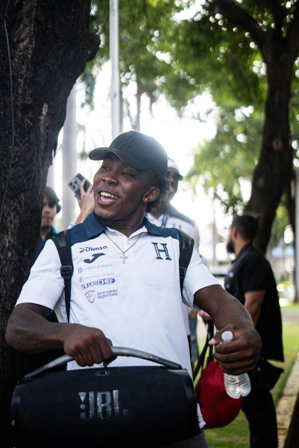 La pelea de Supremo, Joao deslumbra con baile sexy y el flow de tiktoker previo al Honduras-Nicaragua en Managua