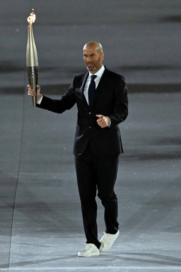 Las mejores imágenes de la ceremonia inaugural de París 2024 en el río Sena; muchos famosos y Lady Gaga deslumbra