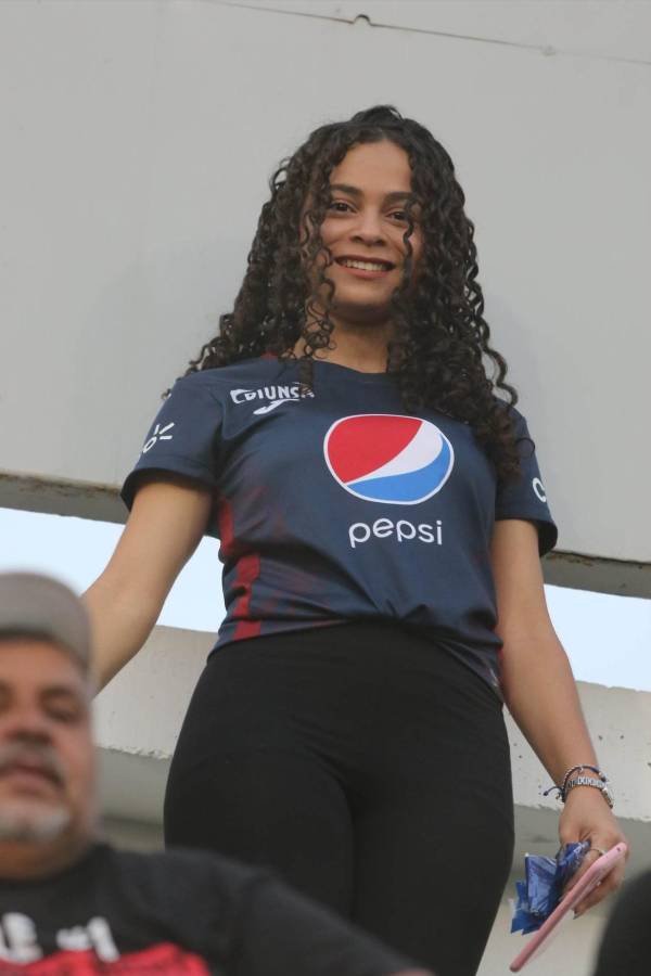 No se vio por TV: ¿Cómo salió la foto de Benguché? la hermosura motagüense y al desaparecido equipo que revivieron en Comayagua