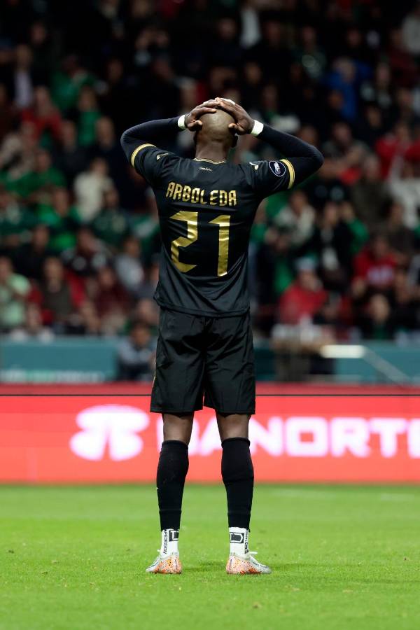 Con tremenda bronca terminó el México vs Honduras y miembro del cuerpo técnico de la Bicolor sufrió agresión