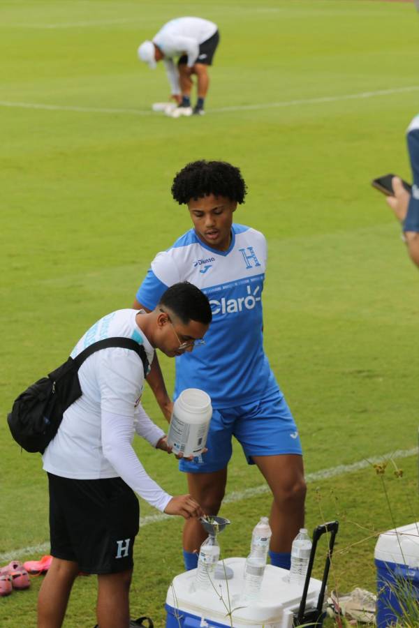 ¡Luis Suazo entrenó separado! Honduras sigue preparación rumbo al Mundial Sub-17 de Qatar 2025: rivales y fechas de los juegos