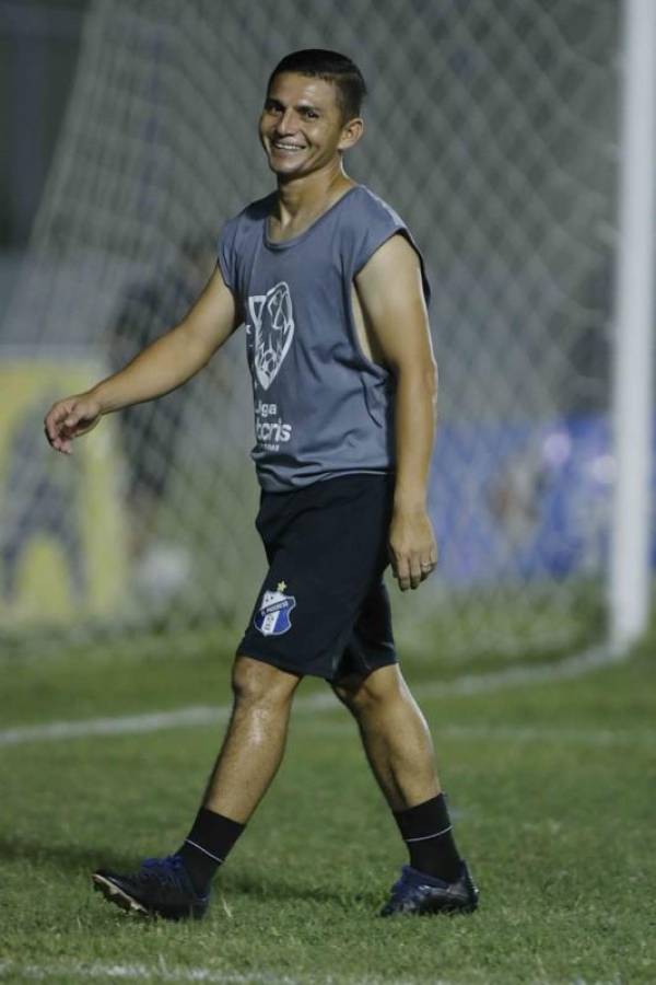 Agencia libre: ¡Futbolistas hondureños que están sin equipo para el Torneo Clausura 2022!