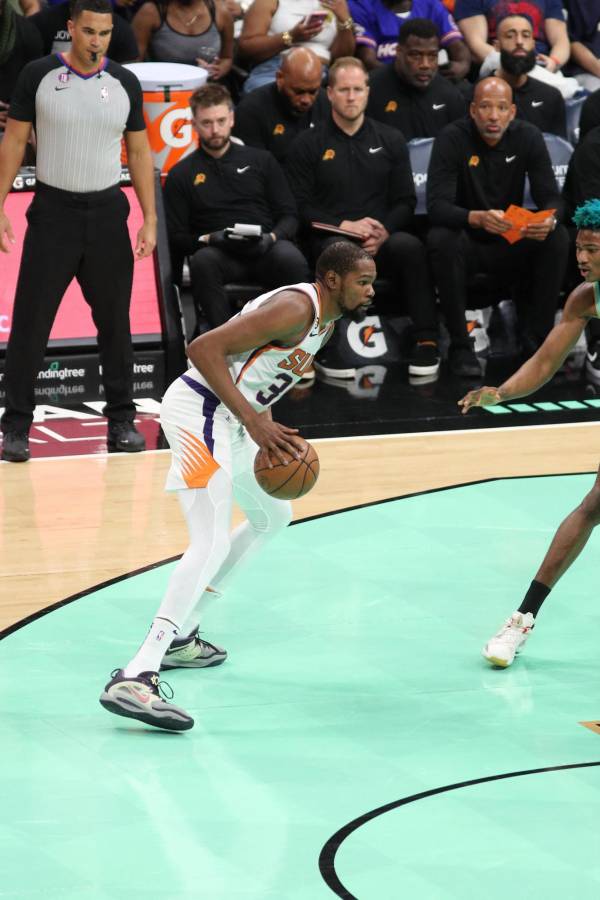 El debut de Kevin Durant con los Phoenix Suns: lo que dejó el alero con su nuevo equipo en la NBA