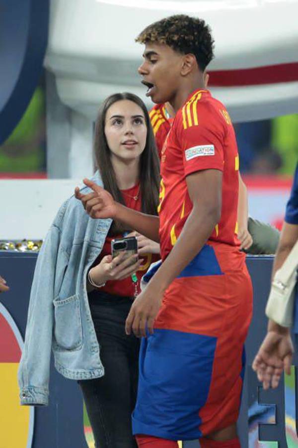 Así es la bella y ‘misteriosa’ novia de Lamine Yamal, la perla de España: ¡captados acaramelados en la Eurocopa!