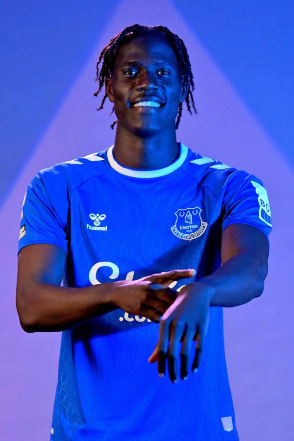 Mercado de fichajes: del City al Barcelona por 55 millones; Memphis elige su nuevo club y el ‘9’ que fue ofrecido al United