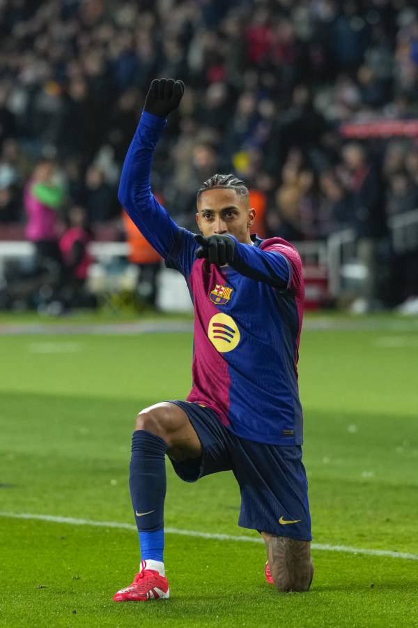 Raphinha fiel a su celebración, Yamal se divierte ante Betis y polémico gol anulado; ¿por qué Gavi no celebró?