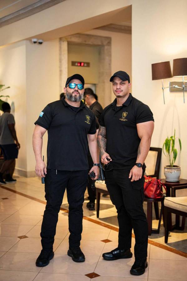 Honduras vs El Salvador: Elsa Oseguera ya llegó a poner orden, La More con seguridad privada y el ambiente afuera del Morazán