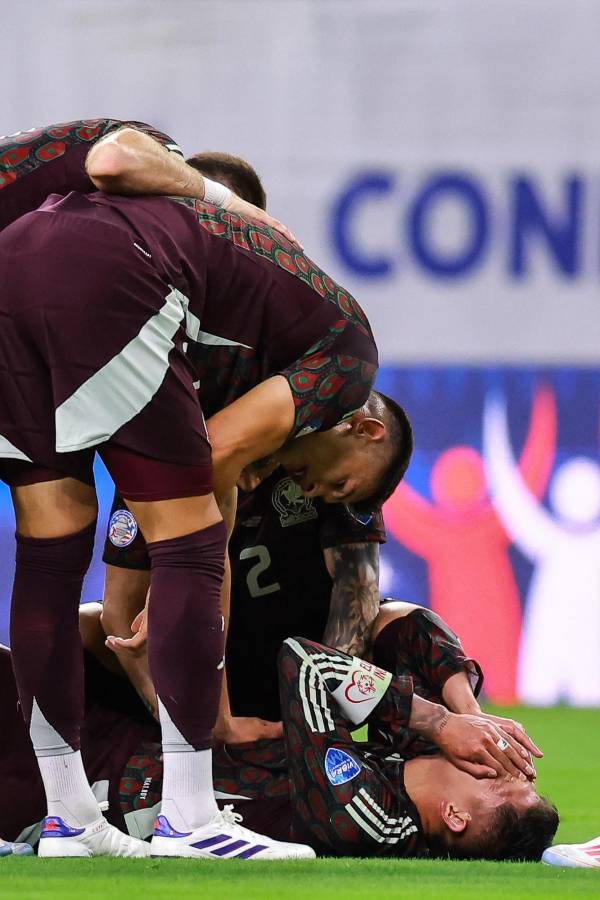 Sufrió fuerte lesión y llorando dijo ‘adiós’ a la Copa América; el VAR ayudó a México y el extraño detalle del que nadie se percató