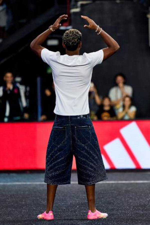 Así fue el debut de Lamine Yamal en la Kings League: anotó para la victoria de su equipo y las fotos con Nicki Nicole