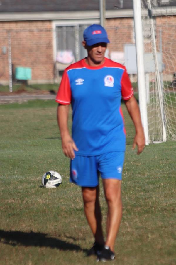 ¿Jugarán Chirinos y Arboleda? Olimpia entrena en Nueva Orleans con muchas bajas y se alista para su amistoso: fecha y hora