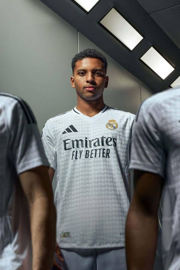 La decisión de Real Madrid con Mbappé tras presentar su nueva camisa y el que confirma que se queda ¿Cómo son los dorsales?