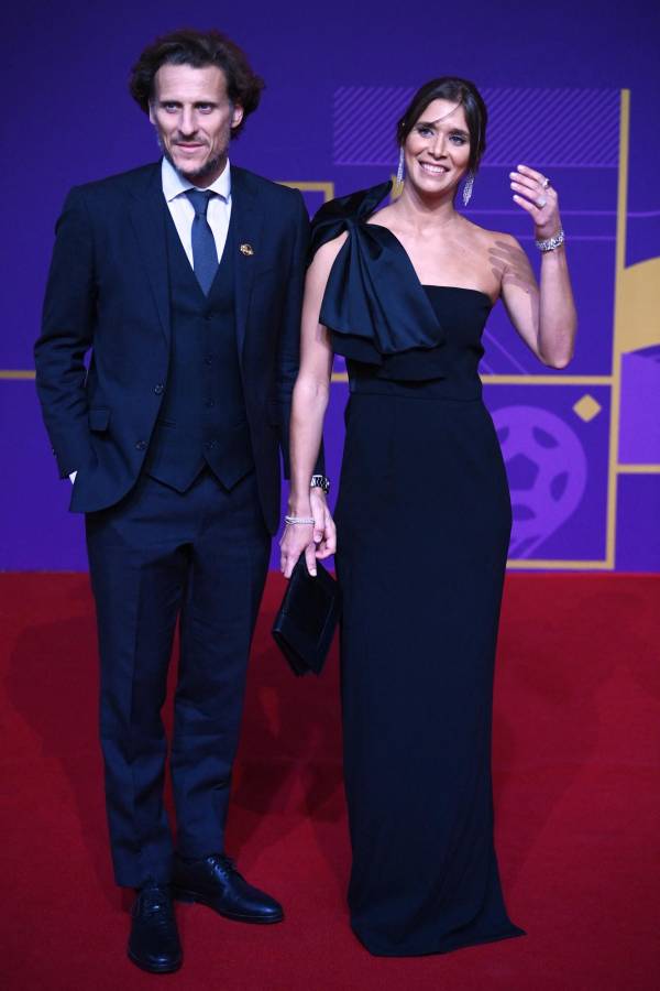 FOTOS: Kun Agüero con su sexy novia, periodista no podía creer su presencia en el sorteo de Qatar 2022 y fanático mexicano se roba el show