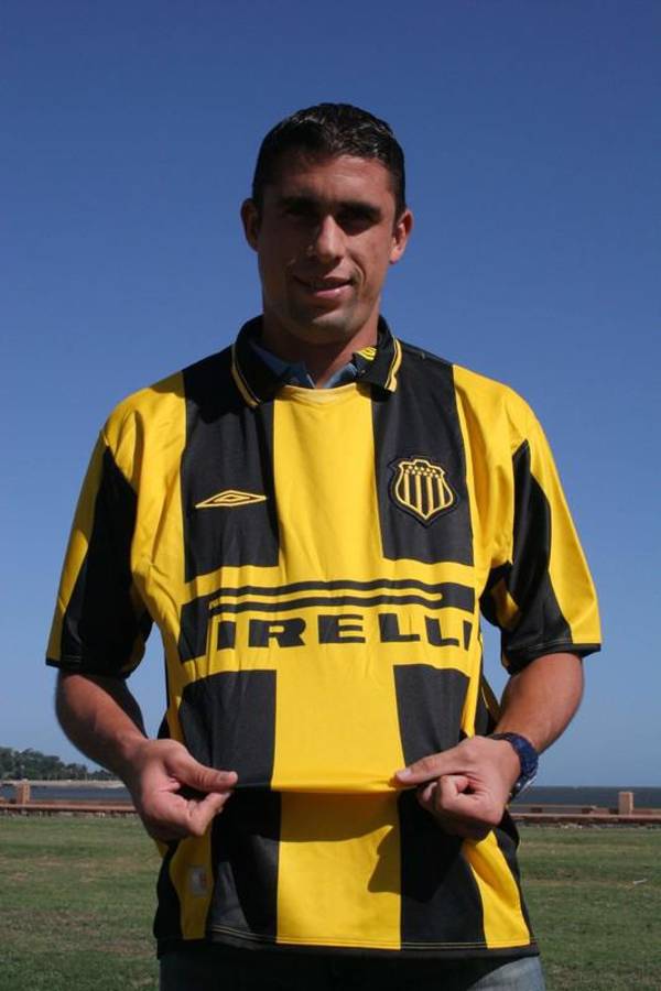 ¡Se suma el “Toro” Benguché! Estos son los futbolistas hondureños que han militado en Uruguay