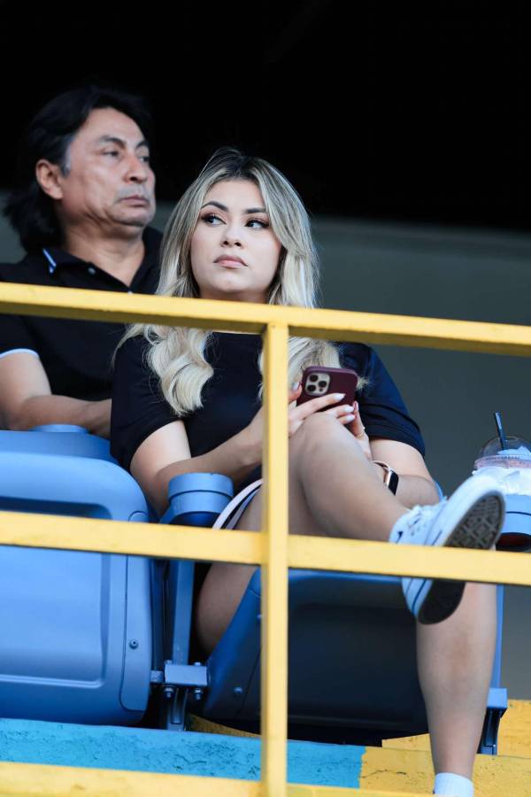 No se vio en TV: La tristeza de los jugadores del Olimpia por la crisis, bronca de Menjívar con la gente y el llenazo en el Morazán