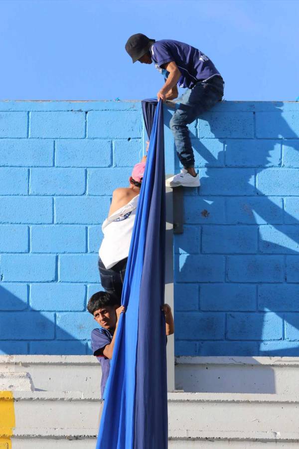 ¿Qué chicas llamaron la atención en el Motagua vs Águila? Un olimpista se presentó al juego de la Copa Centroamericana