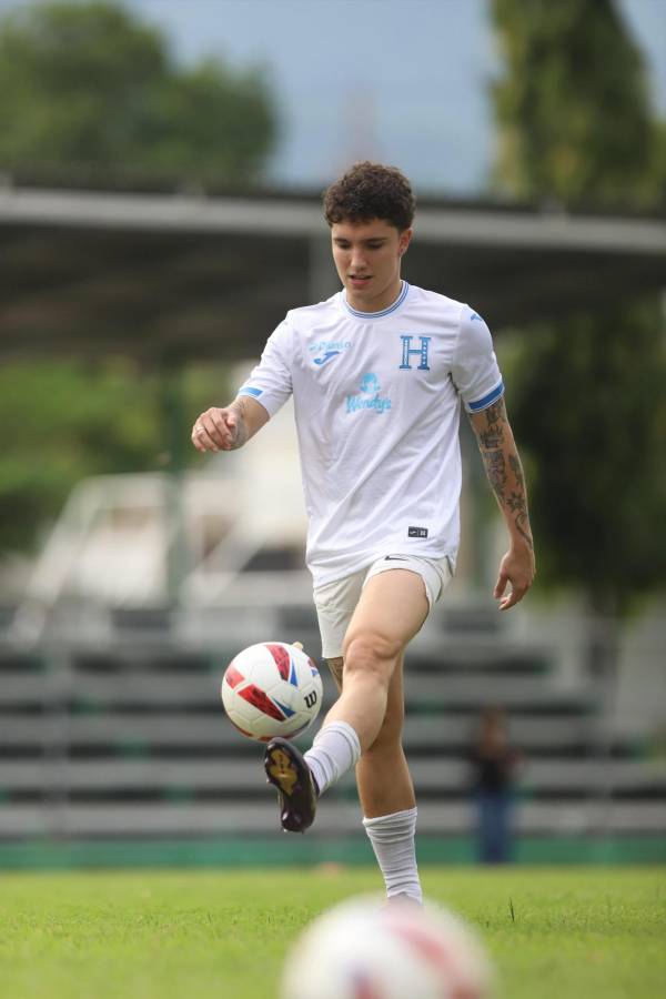 Supremo sorprende con su anuncio, el 'infiltrado' en el entrenamiento y los tiktokers que regresan ante Brasil