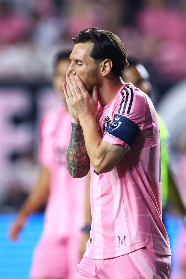 El motivo de la frustración de Messi, el amuleto de Said Martínez no funcionó y el reclamo de Luis Suárez