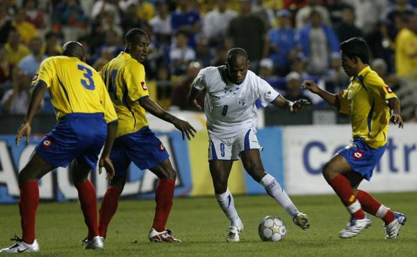 $!Honduras vs. Colombia: La Bicolor perdió el último choque, pero domina la serie histórica contra los cafeteros