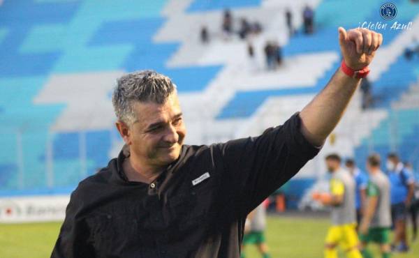 Llegó sin experencia y se convirtió en leyenda: el camino del argentino Diego Vázquez para ser entrenador de Honduras