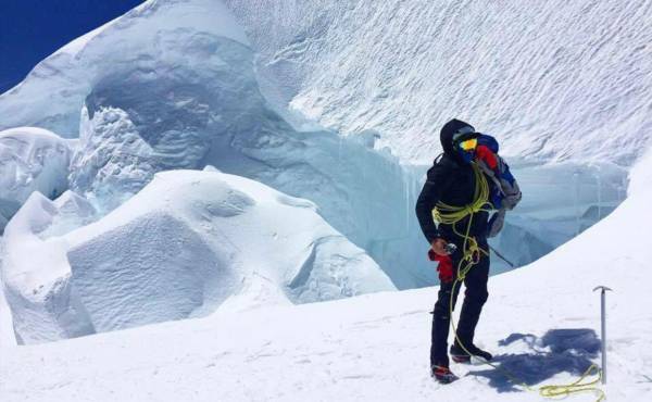 Quintero a sus 40 años ha conquistado cinco de las cumbres más altas del planeta.