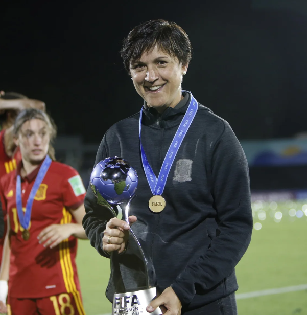 Selección femenina de Panamá presentó a su nueva DT: campeona del mundo, dirigió en México y trabajaba como policía