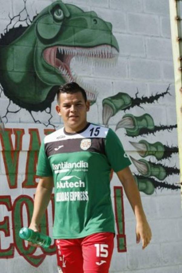 ¡Con Costly! El temible once que armó Héctor Vargas con el Marathón