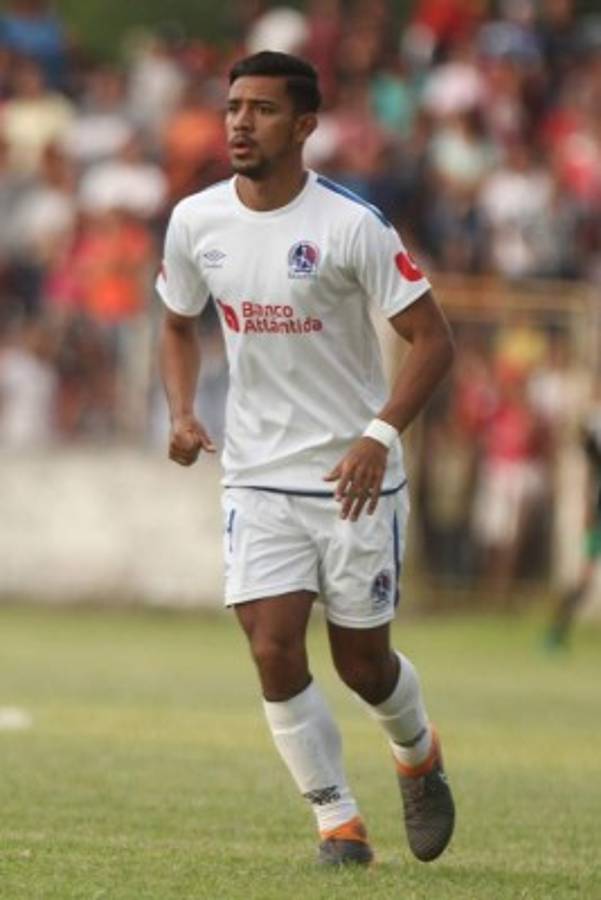 Ingenieros y hasta con maestrías: Los futbolistas de Honduras que tienen una carrera universitaria