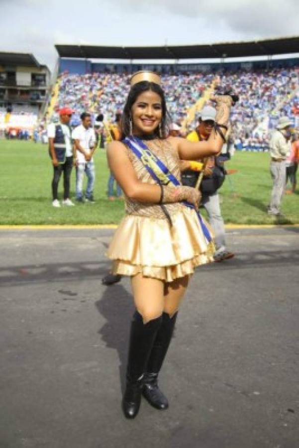 Las 15 palillonas más hermosas de los desfiles de Honduras
