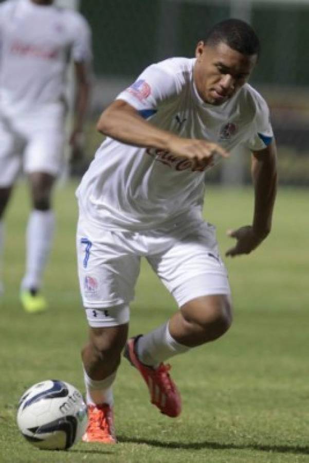 ¡Ya hay 6 altas! El equipón con el que Nahun Espinoza sueña en Olimpia