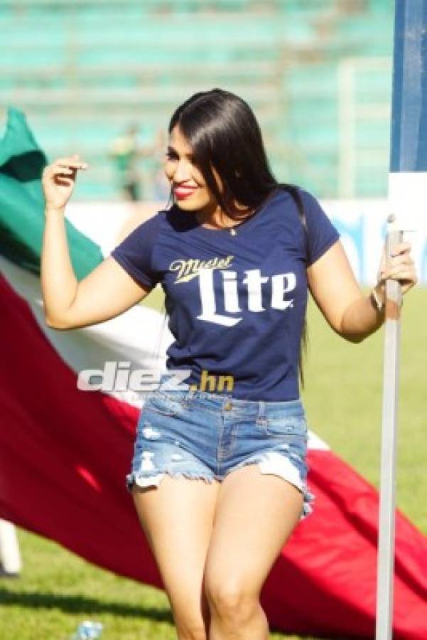 ¡Jornada de bellezas! Hermosas mujeres en los estadios de Honduras