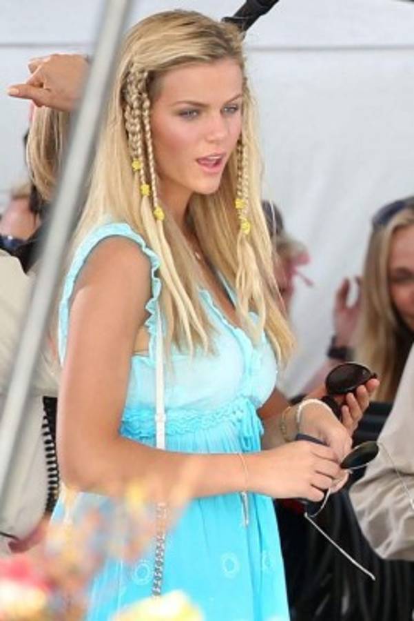 Brooklyn Decker, la seguidora número uno de los Panthers de Carolina