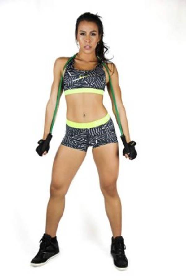 FOTOS: 'Mache' Alvarado enciende las redes sociales con su figura