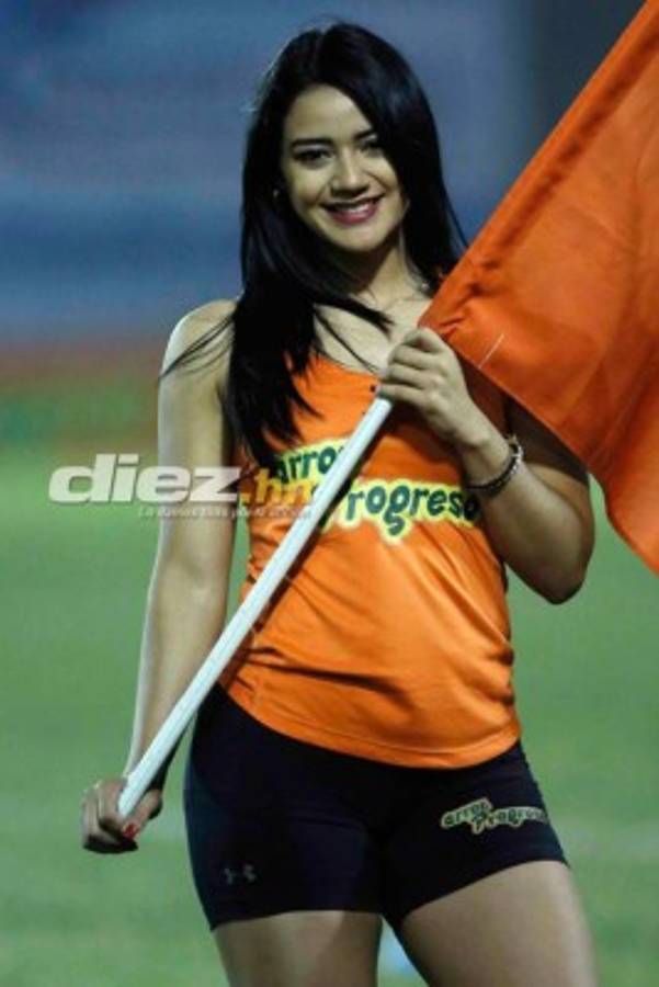 ¡Jornada de bellezas! Las linduras que enamoraron en los estadios hondureños