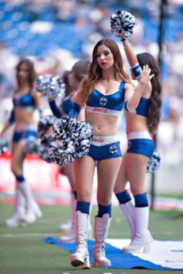 Las infartantes Rayaditas que apoyan a Alberth Elis y al Monterrey