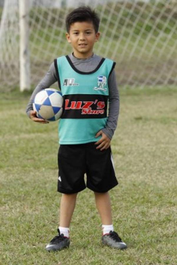 ¡FUTURO! Un holandés, el hijo de Emil y el de Guifarro brillan en las menores